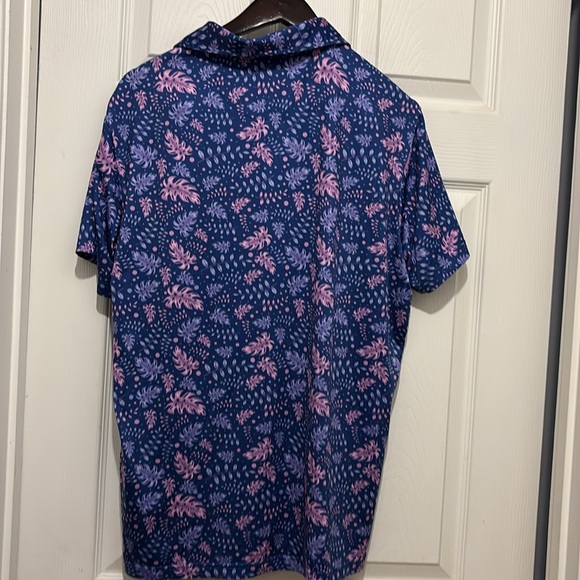 Taylor Byrd Men's purple  and Pink Patterned Shirt - Picture 5 of 5